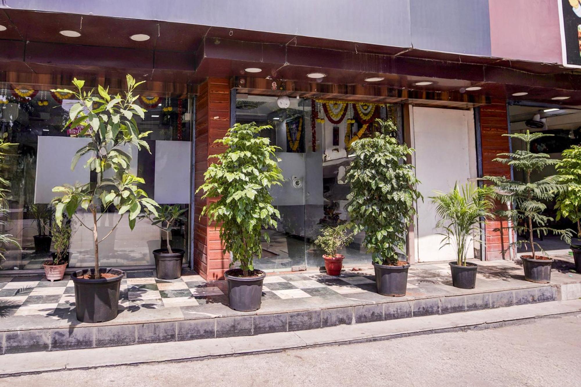 Super Collection O Sector 5 Sanpada Formerly Opal Comforts Turambhe Luaran gambar